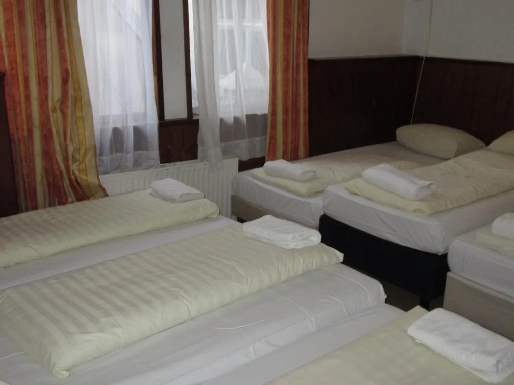 Budget Hotel Y Boulevard Amsterdam