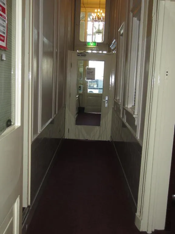 Budget Hotel Y Boulevard Amsterdam 2*,  Netherlands